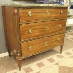 747 2372 CHEST OF DRAWERS
